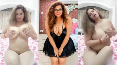 actress Sapna Sappu goes nude and presses her huge milky boobs